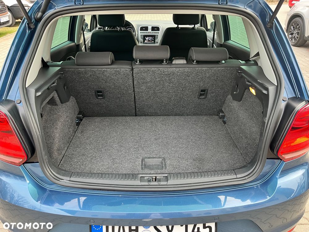 Volkswagen Polo 1.4 TDI Blue Motion Technology Lounge - 30