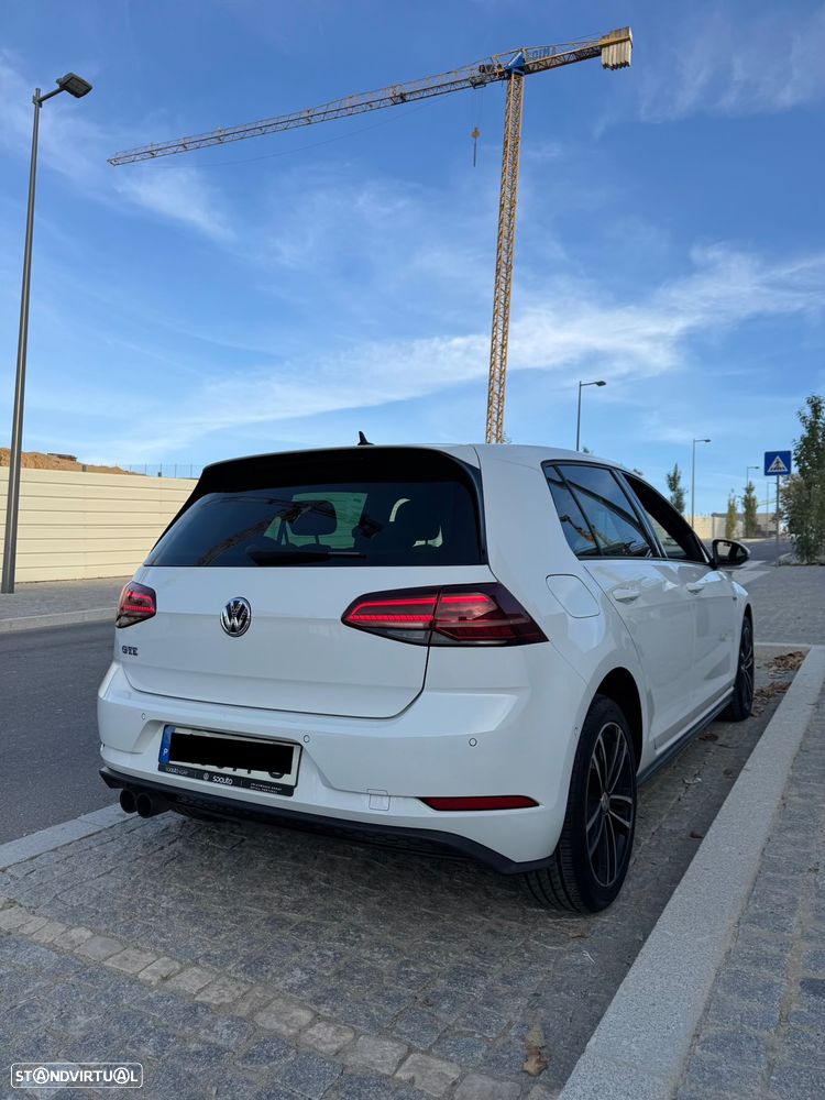 VW Golf 1.4 GTE Plug-In-Hybrid DSG