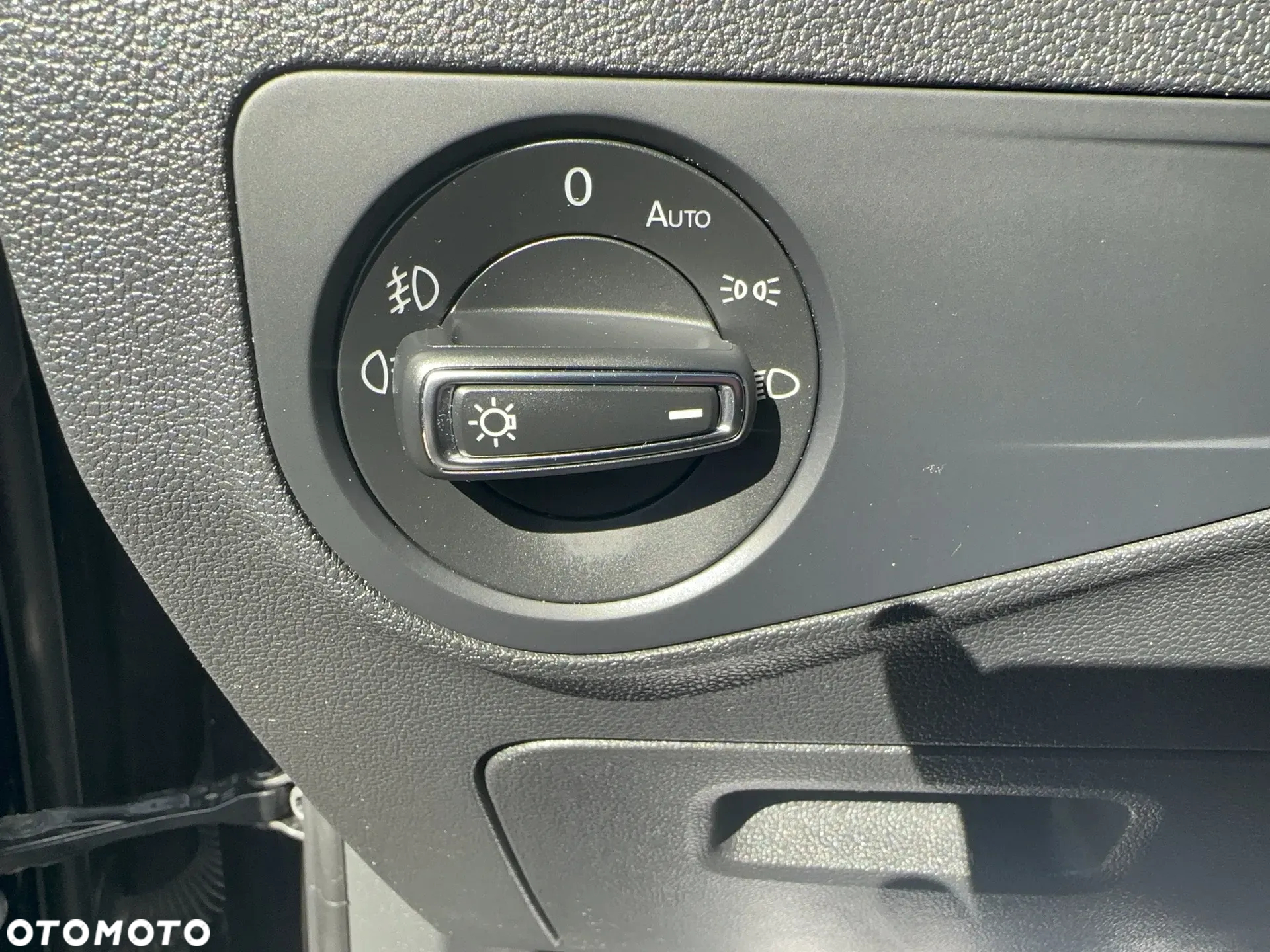 Volkswagen Tiguan - 17