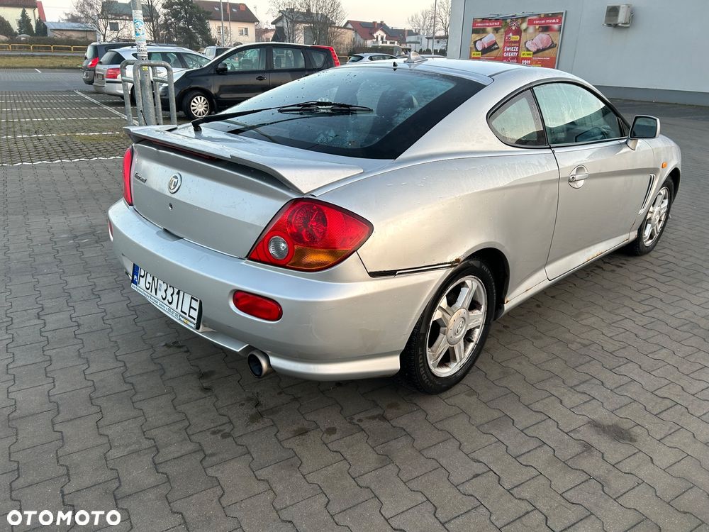 Hyundai Coupe - 5