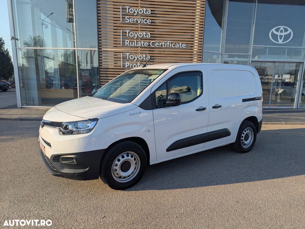 Toyota Proace - 1