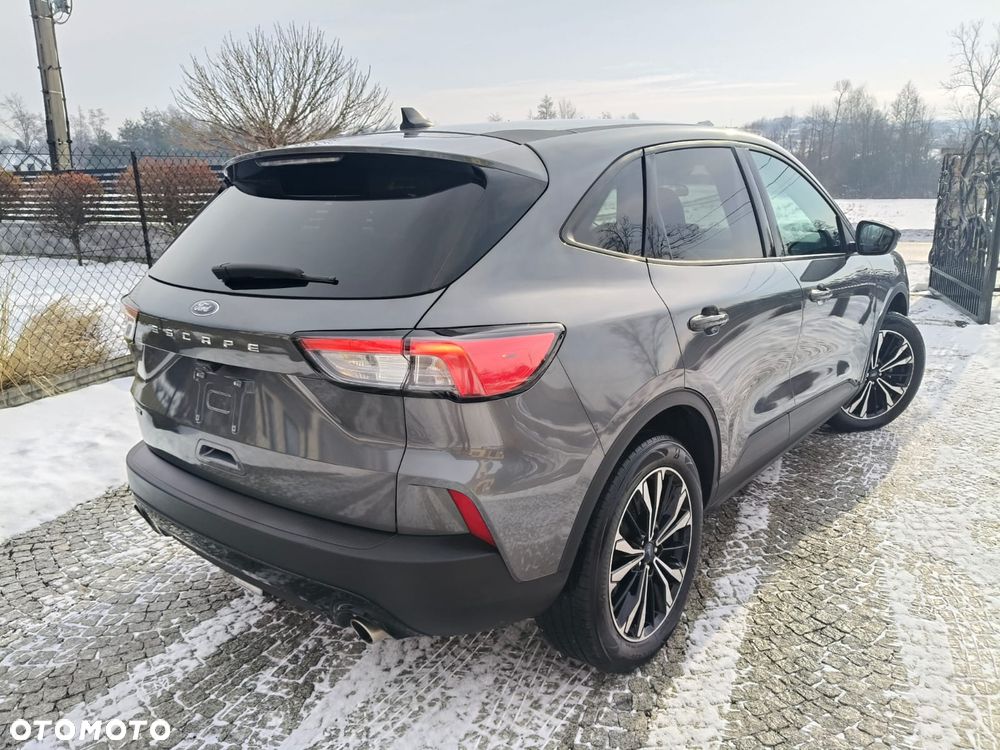 Ford Kuga 1.5 EcoBoost ST-LINE - 6