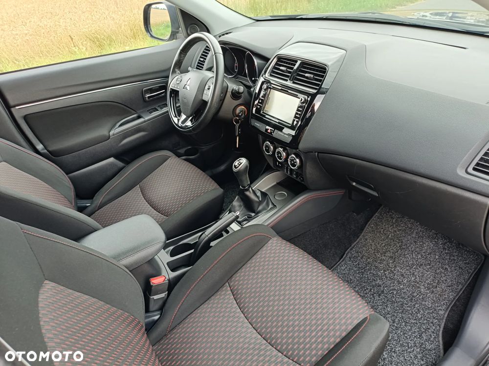 Mitsubishi ASX - 7