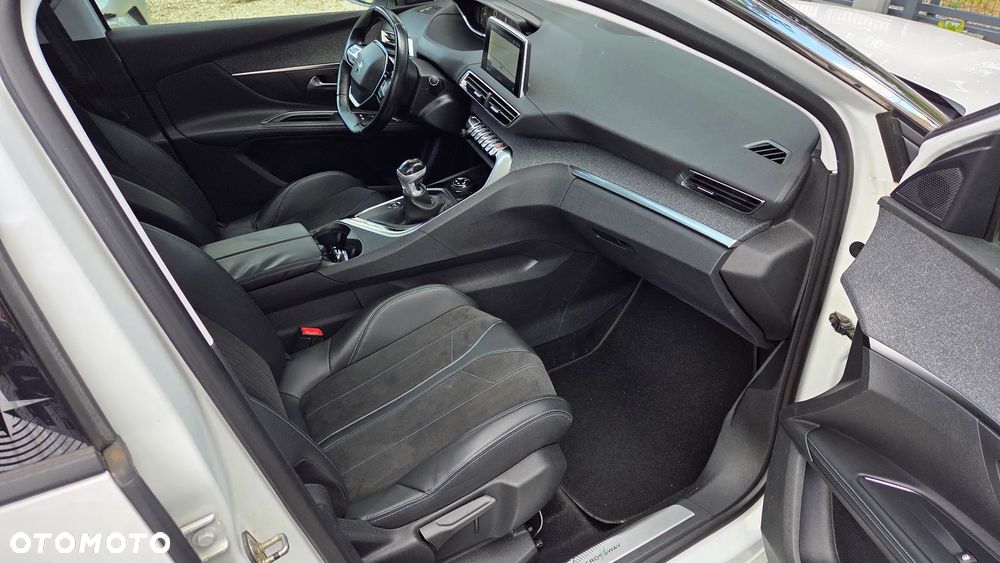 Peugeot 5008 BlueHDi 130 Crossway - 14