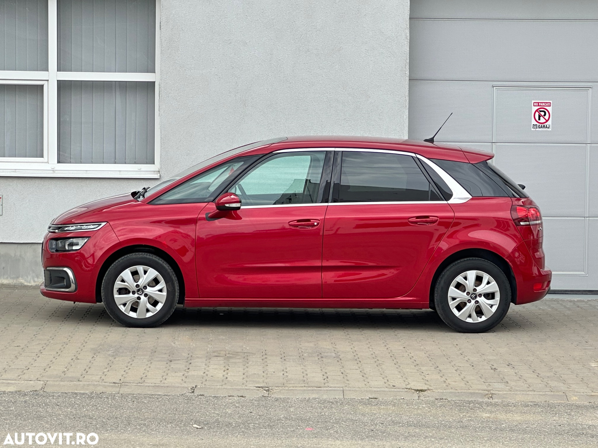Citroën C4 Picasso 1.6 BlueHDi S&S Feel - 4