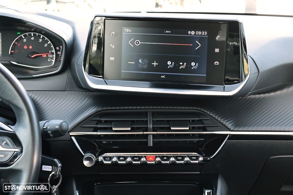 Peugeot 208 1.2 PureTech Active - 8