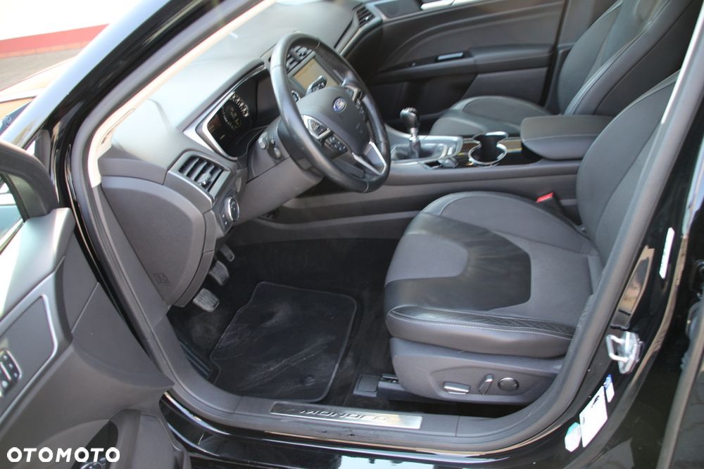 Ford Mondeo 2.0 TDCi STart-Stopp Titanium - 13