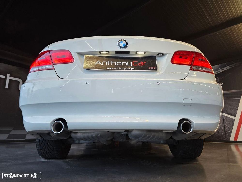 BMW 335 i xDrive Aut. Edition Exclusive - 32