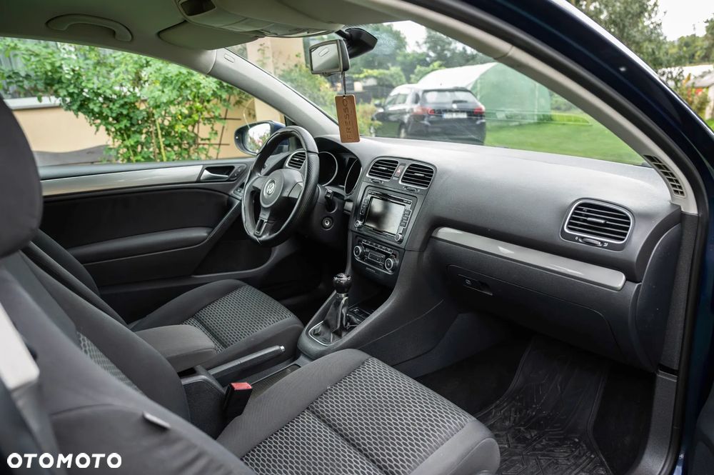 Volkswagen Golf - 9