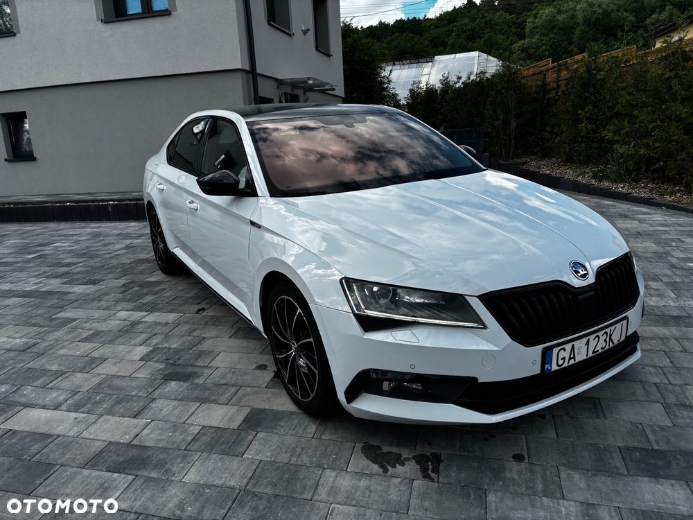 Skoda Superb 2.0 TDI 4x4 Sportline DSG - 4