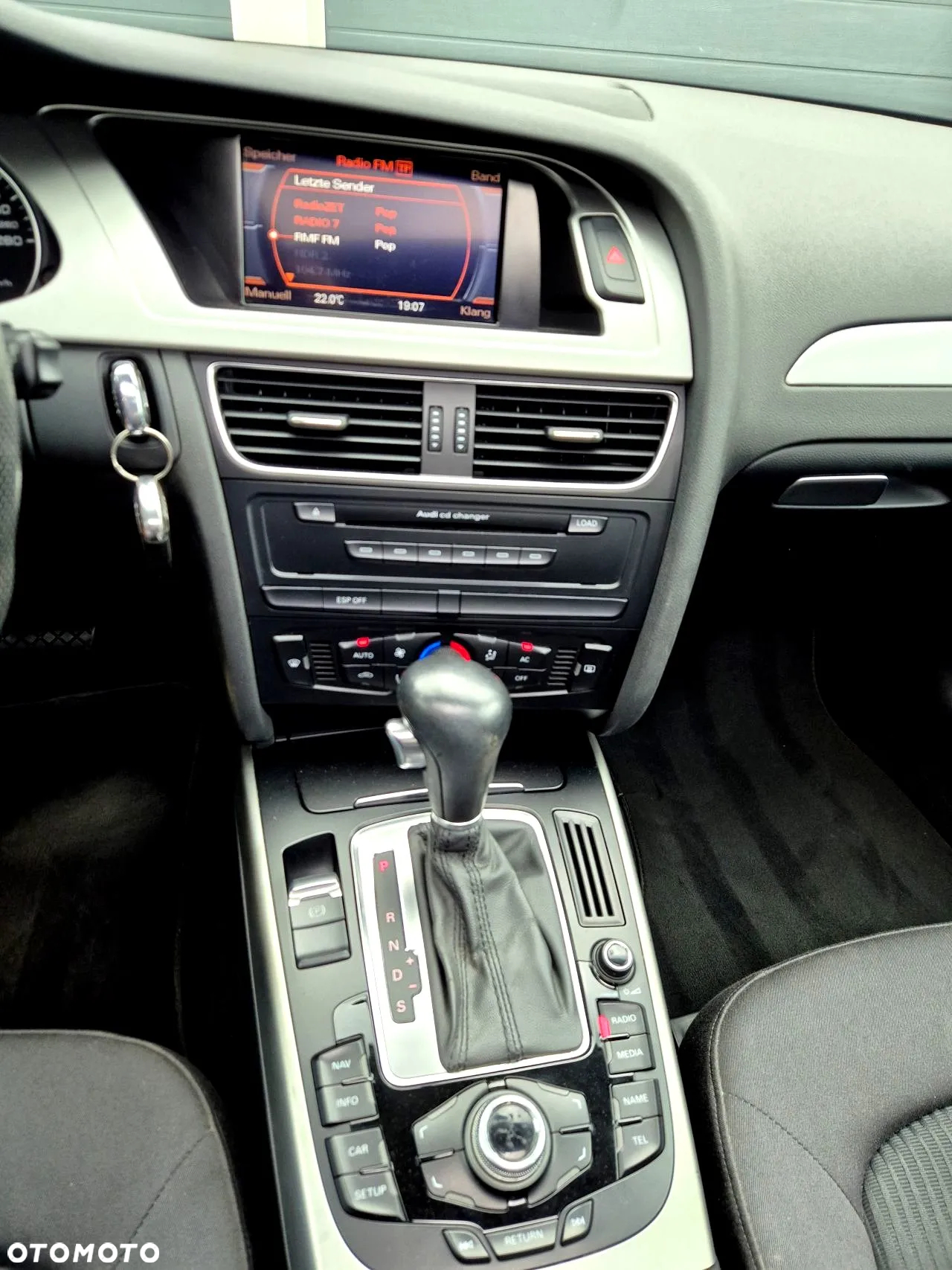 Audi A4 - 24