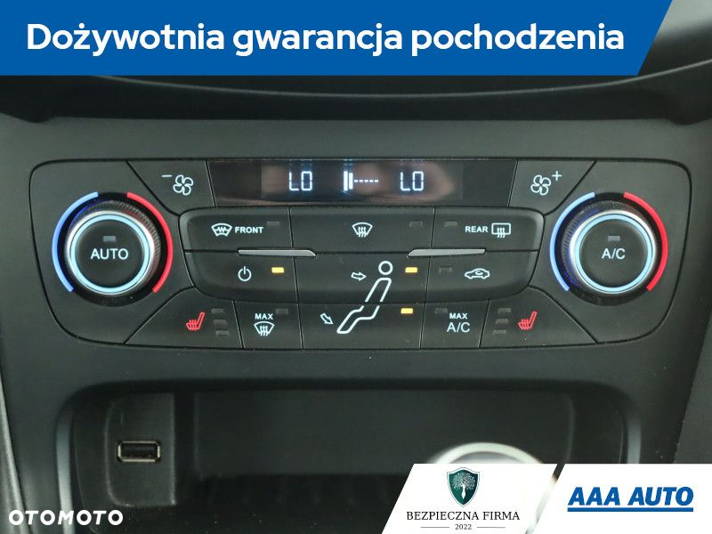 Ford Focus - 11