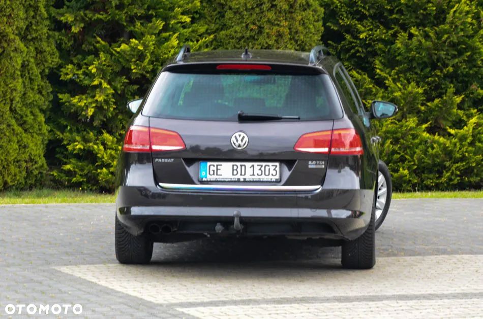 Volkswagen Passat 2.0 TDI Comfortline - 16