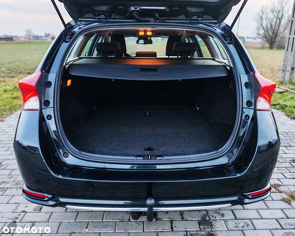 Toyota Auris 1.2 T Premium - 12