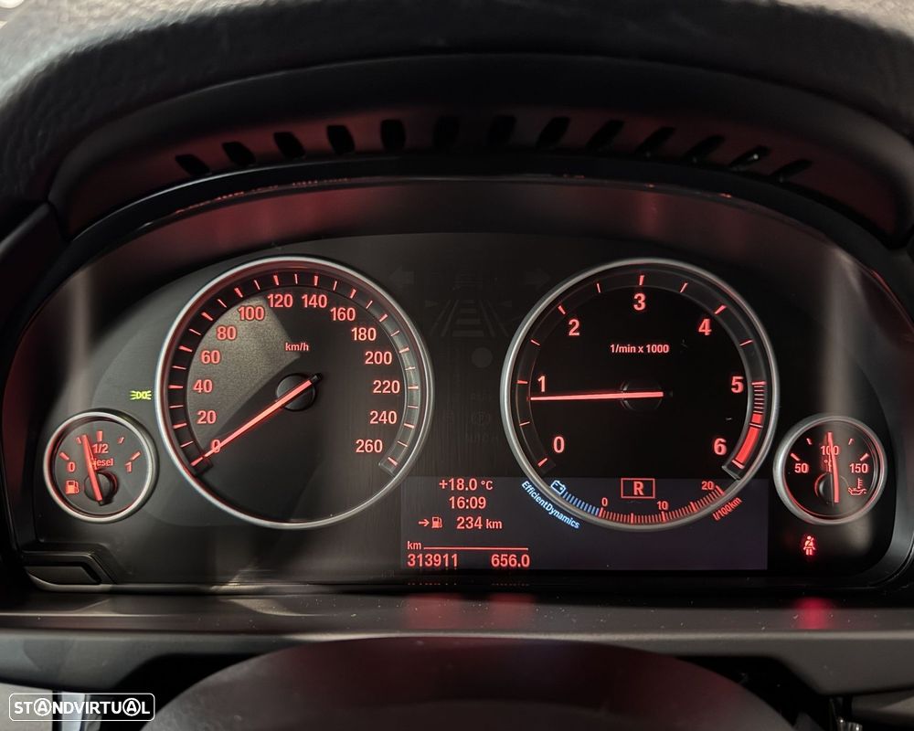 BMW X5 25 d sDrive Comfort 7L - 21