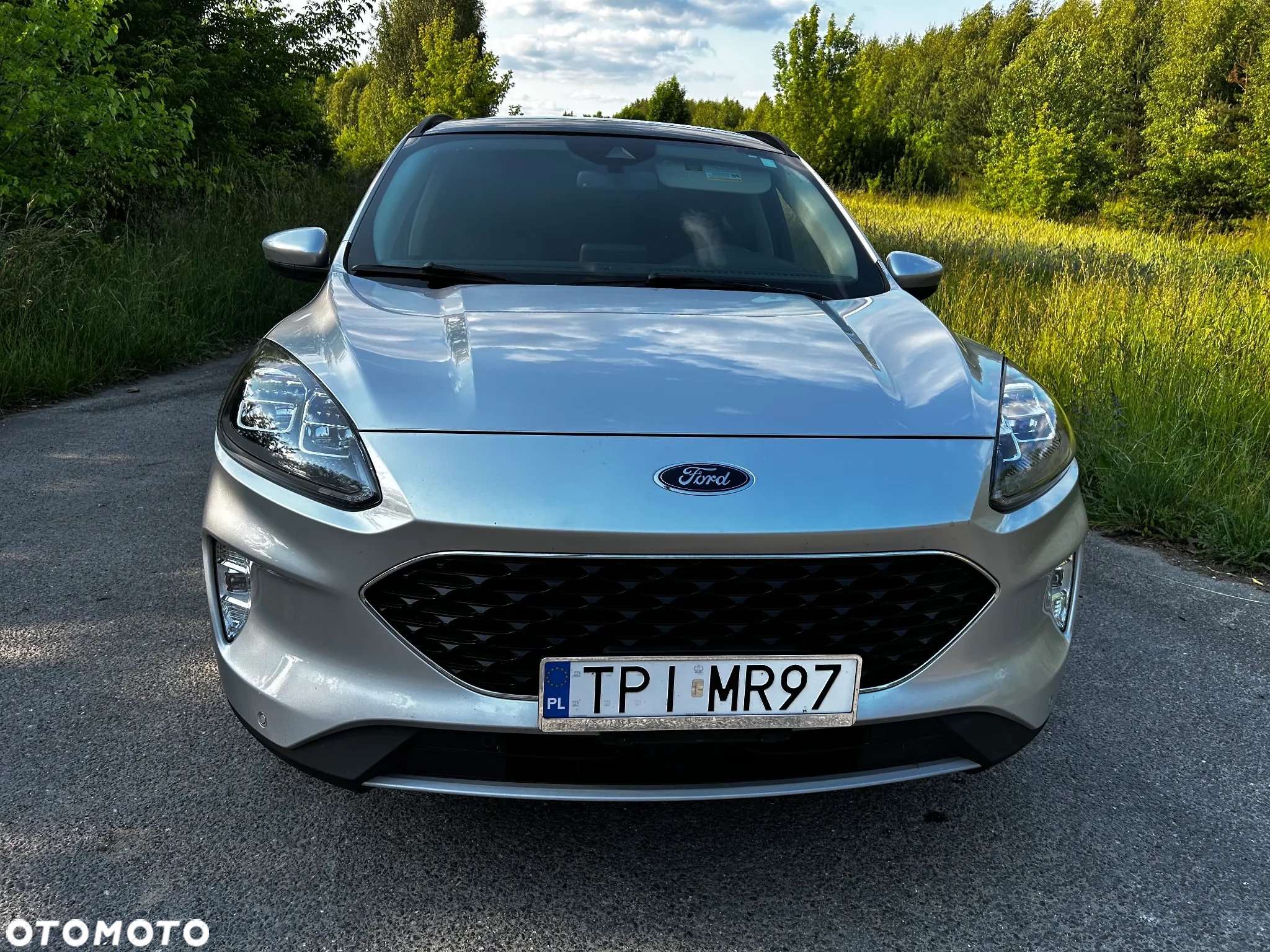 Ford Escape 2.0 EcoBoost AWD Titanium - 4