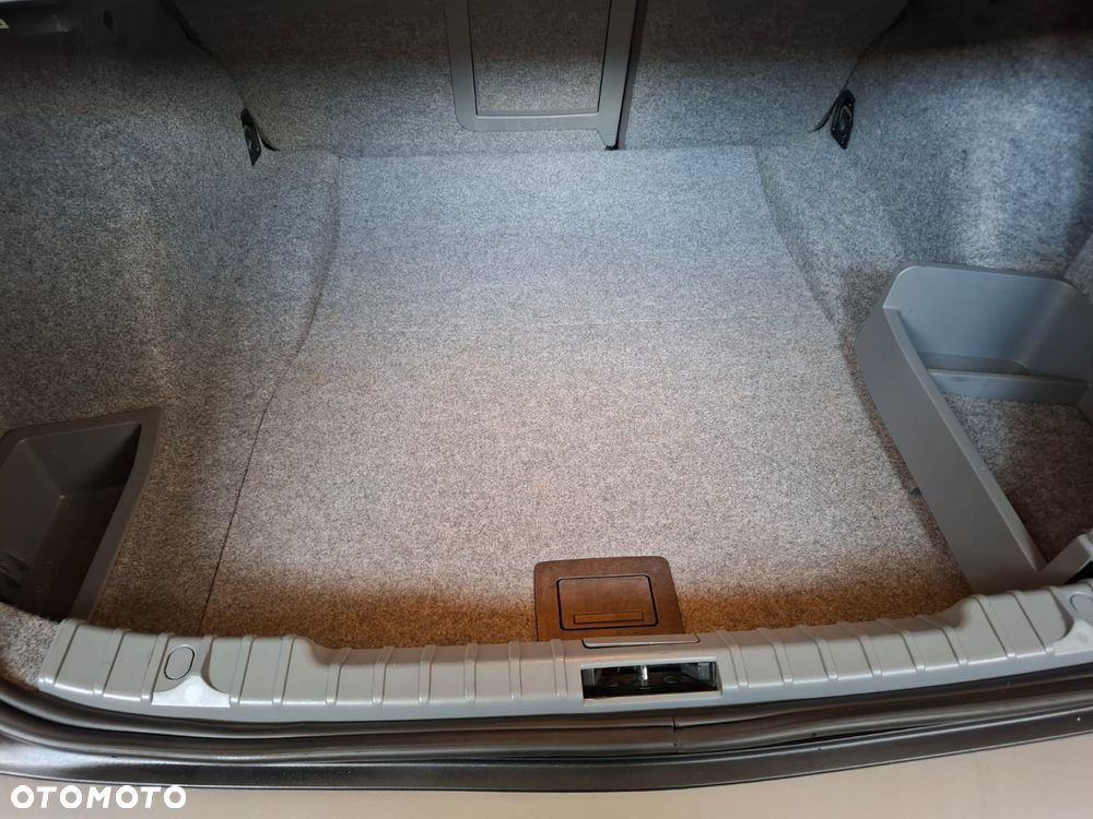 BMW Seria 3 - 16
