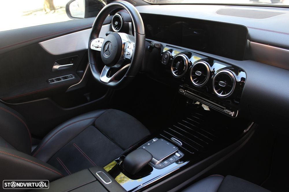 Mercedes-Benz CLA 180 d Shooting Brake AMG Line Aut. - 24
