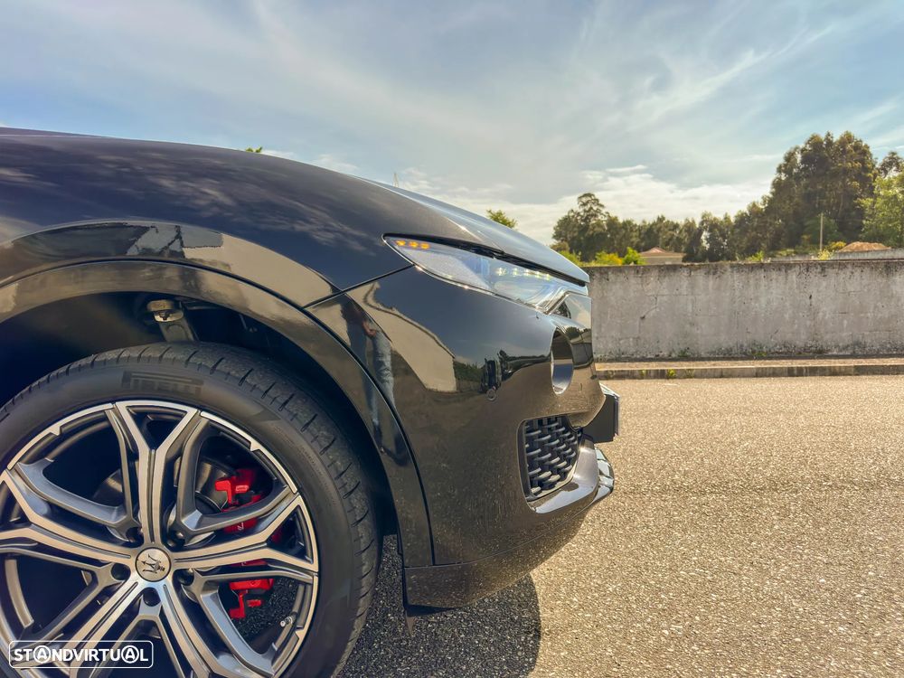 Maserati Levante - 13