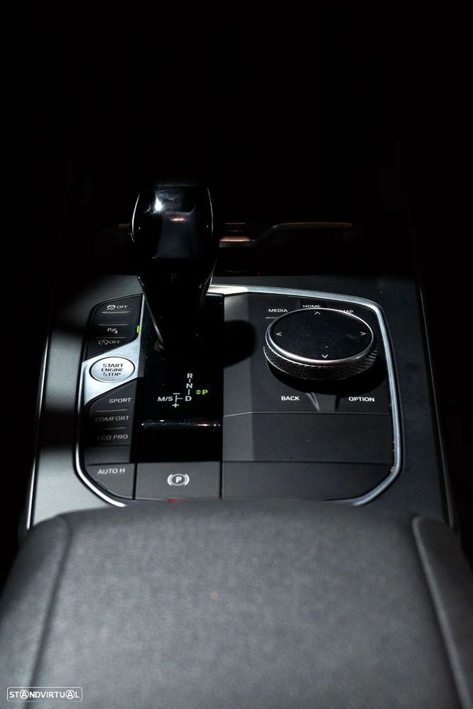 BMW 116 d Advantage Auto - 14