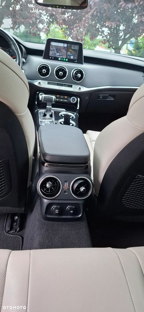 Kia Stinger 2.0 T-GDI XL - 13