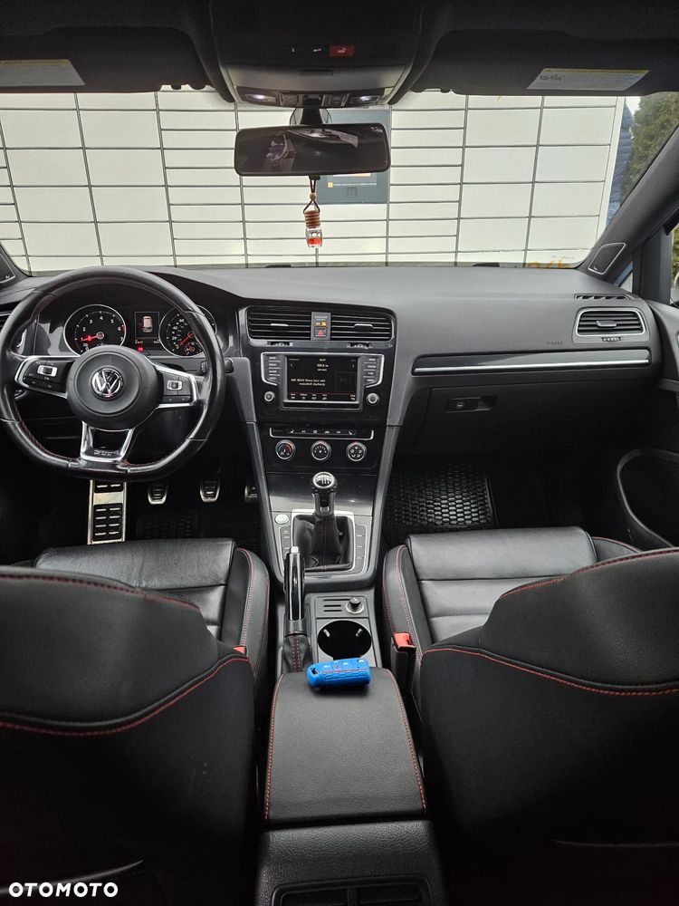 Volkswagen Golf 2.0 TSI BMT GTI Performance - 15