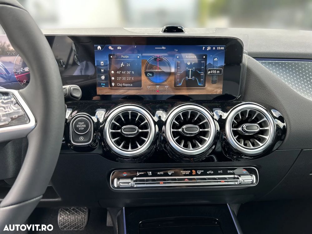 Mercedes-Benz GLA 220 4MATIC MHEV - 24
