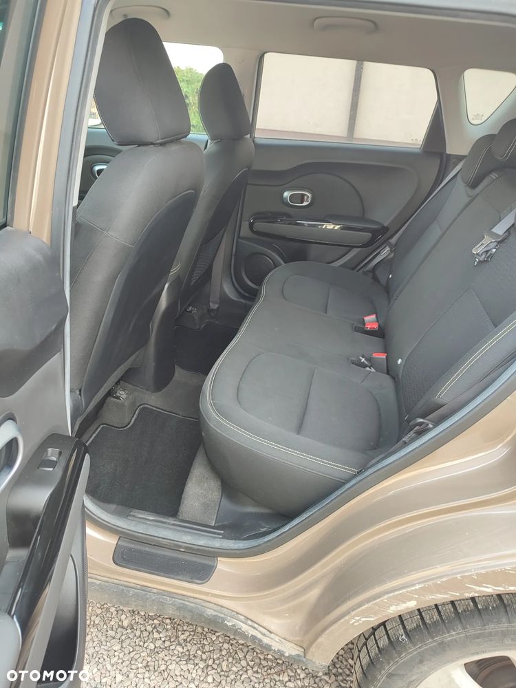 Kia Soul 1.6 CRDI L - 14