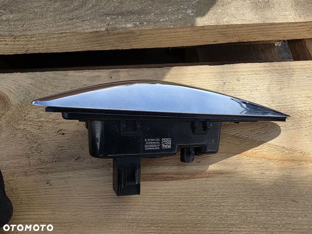 KAMERA KIERUNKOWSKAZ TESLA X 103434500B - 3