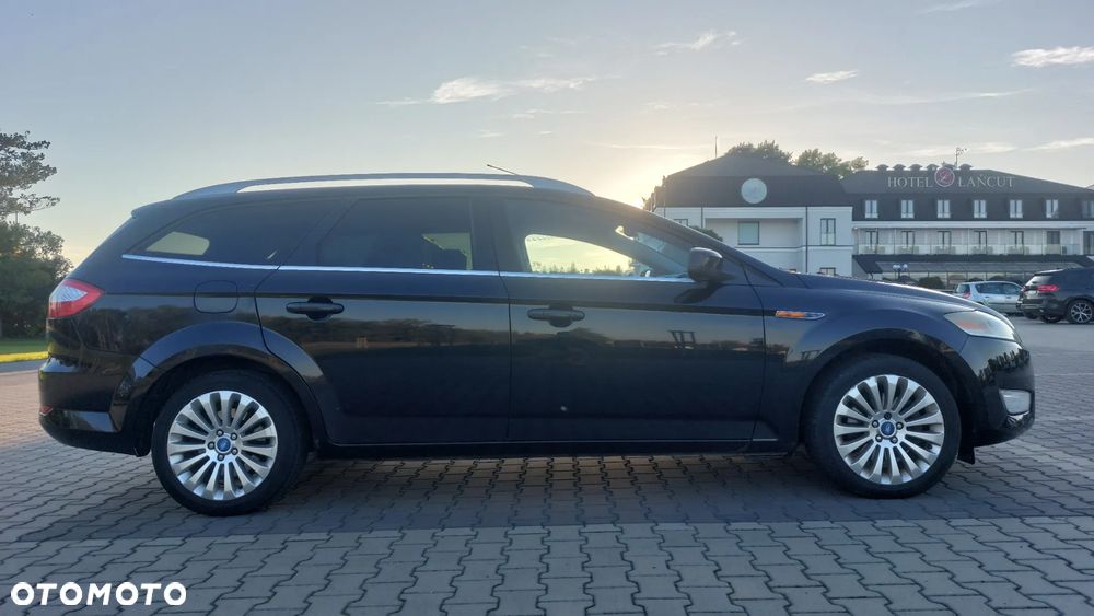 Ford Mondeo - 16