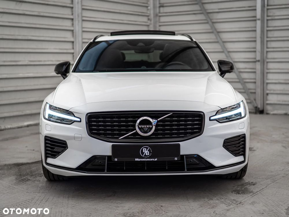 Volvo V60 T8 AWD Recharge Geartronic RDesign - 11