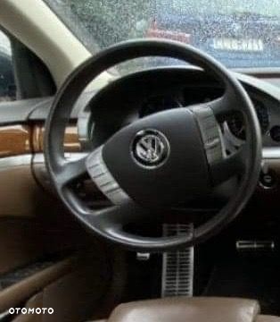 Volkswagen Phaeton - 7