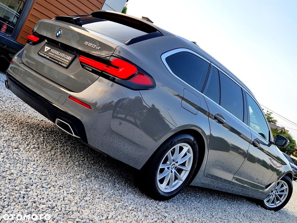 BMW Seria 5 520d Touring - 7