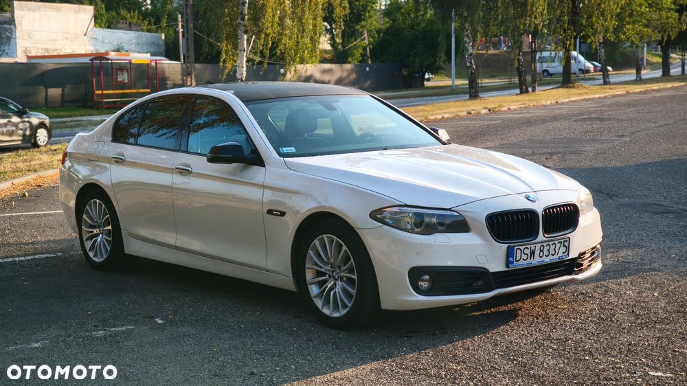 BMW Seria 5 520d Luxury Line - 3