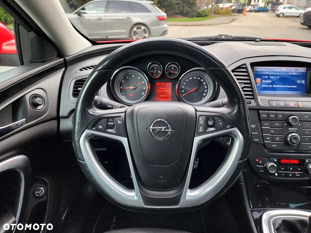 Opel Insignia 2.0 Turbo 4x4 Sport - 24