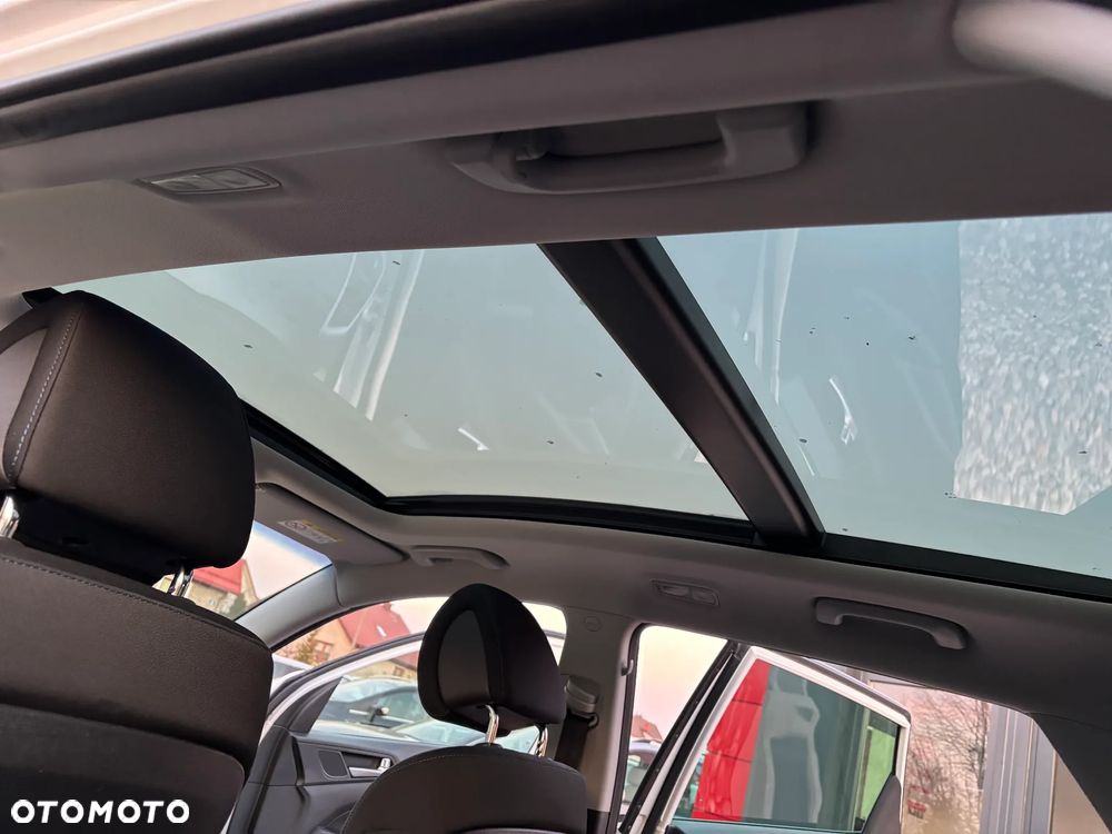 Hyundai Tucson 2.0 CRDI BlueDrive Comfort 2WD - 11