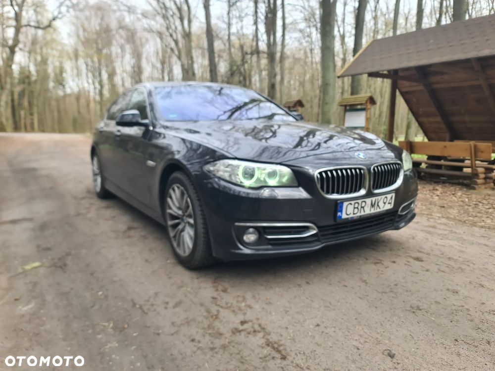 BMW Seria 5 520d xDrive Luxury Line - 7
