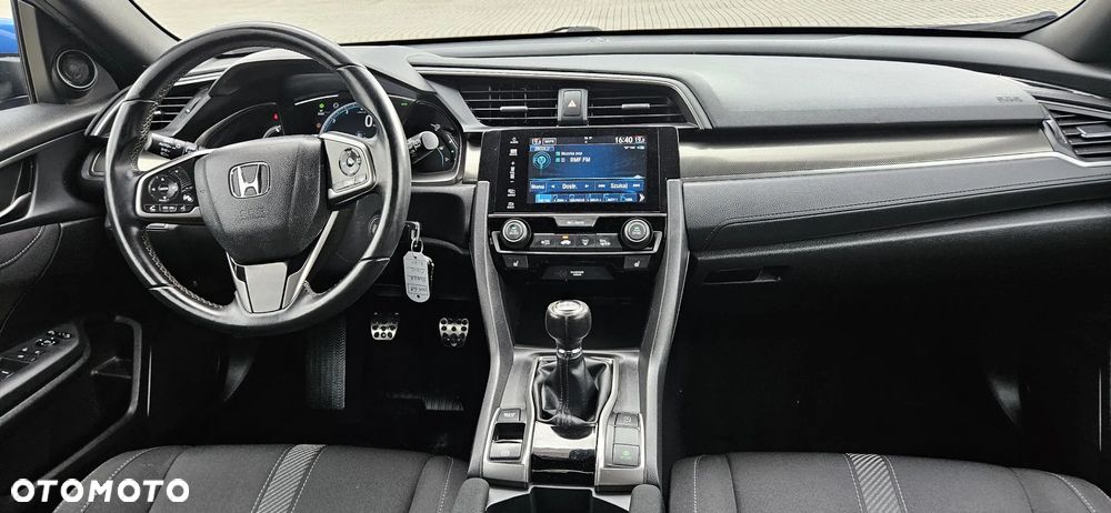 Honda Civic 1.0 T Comfort Sport Line - 16