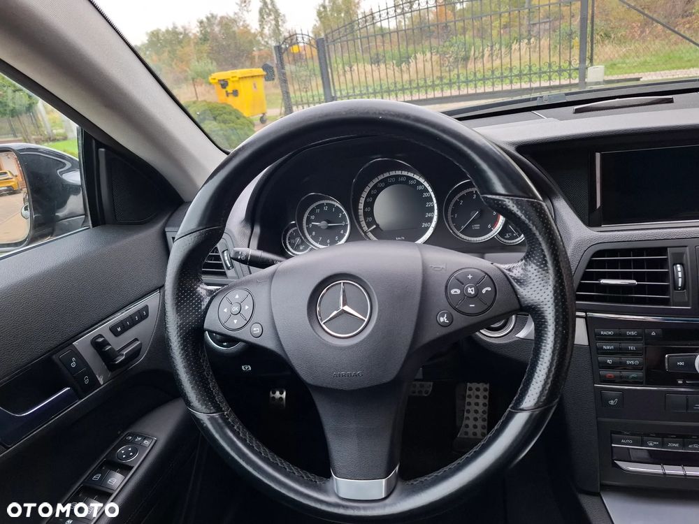 Mercedes-Benz Klasa E - 29