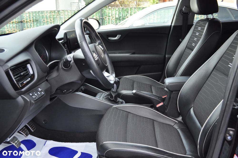 Kia Stonic 1.0 T-GDI GT Line - 15