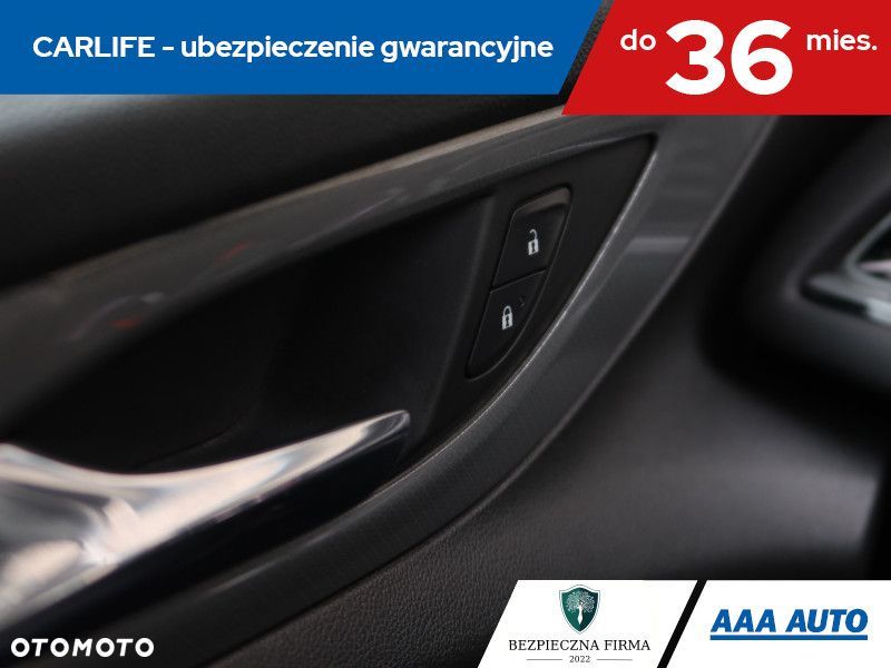 Opel Insignia - 18