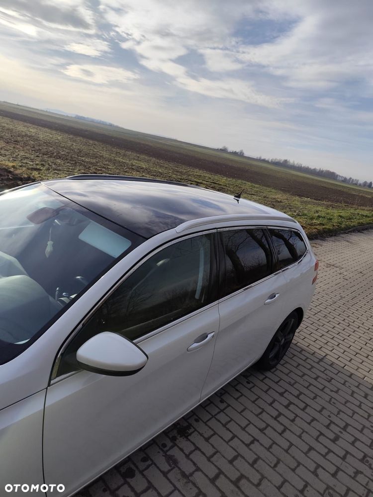 Peugeot 308 2.0 Blue HDi Allure S&S - 5