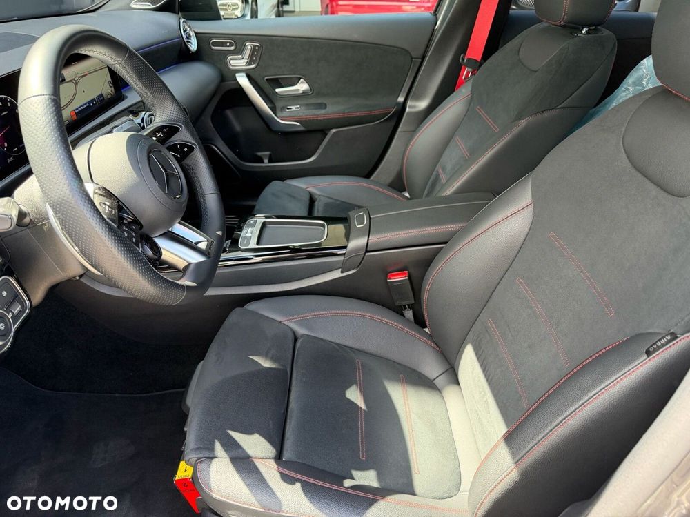 Mercedes-Benz Klasa A 35 AMG 4-Matic 8G-DCT - 11