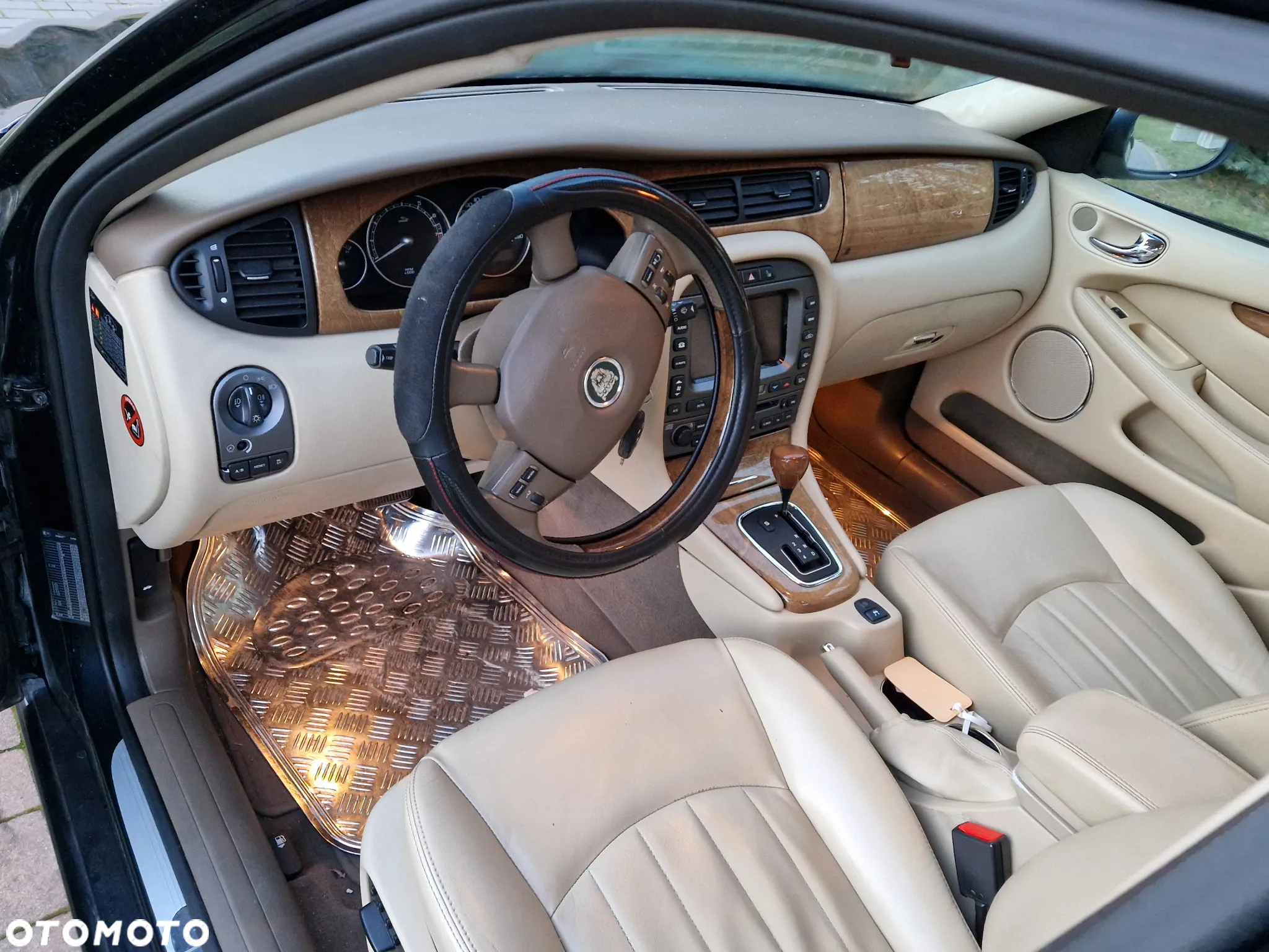Jaguar X-Type 3.0 Executive - 14