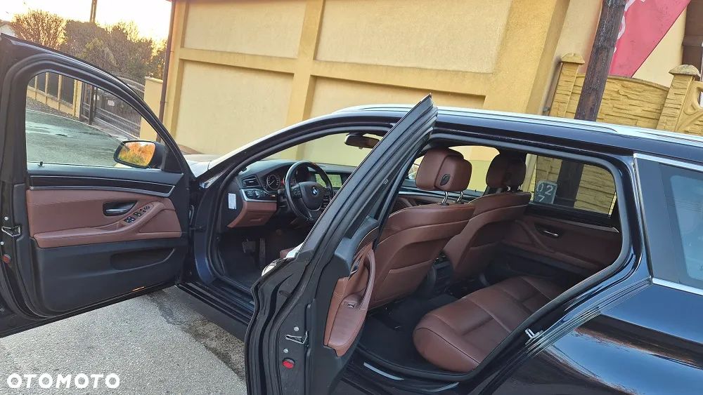 BMW Seria 5 520i Luxury Line - 7