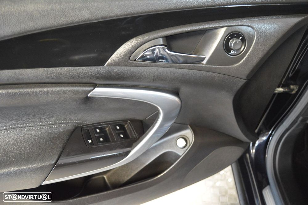 Opel Insignia Sports Tourer 2.0 CDTi Cosmo - 31