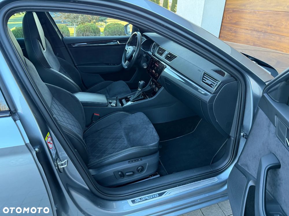 Skoda Superb Combi 2.0 TDI DSG SportLine - 6
