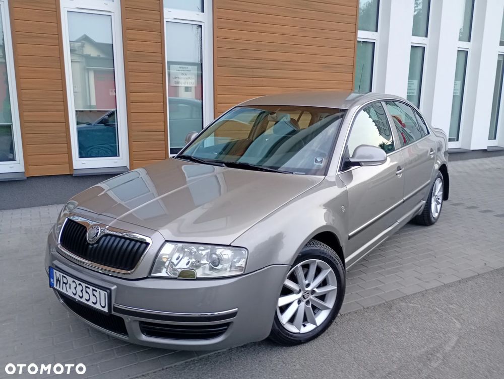 Skoda Superb 2.0 TDI DPF Platinum - 20