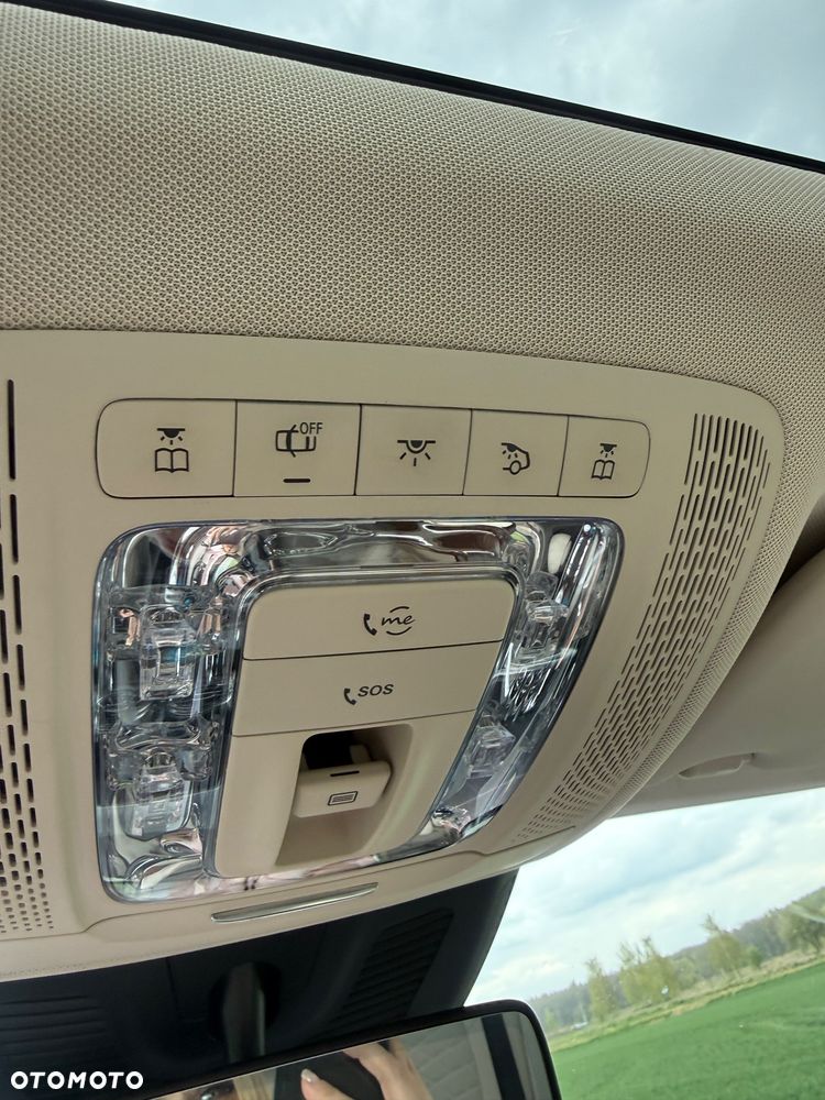 Mercedes-Benz GLB 250 4-Matic Progressive 8G-DCT - 15