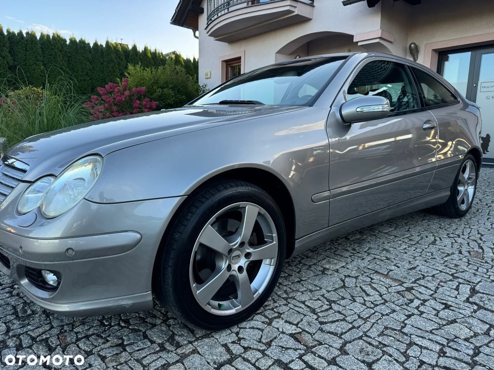Mercedes-Benz Klasa C - 9